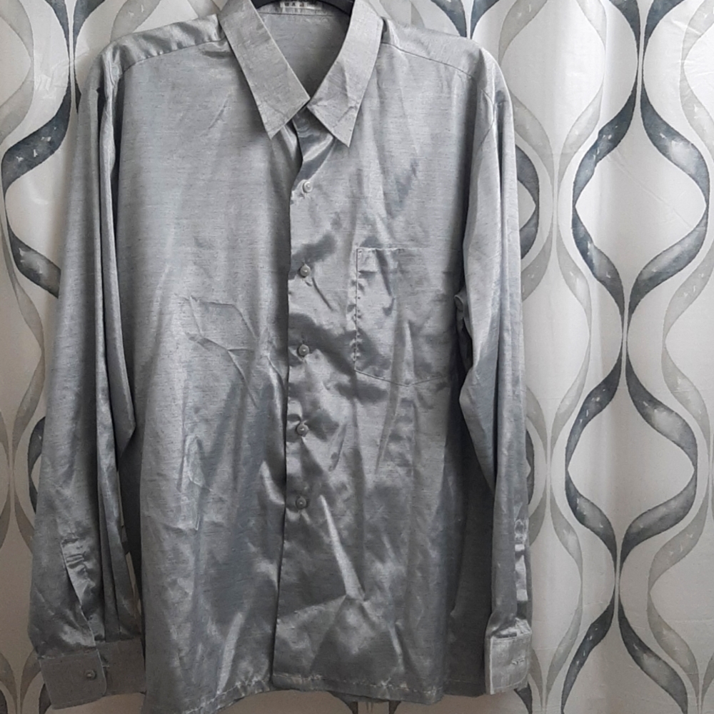 Thai pure silk man's M button down shirt